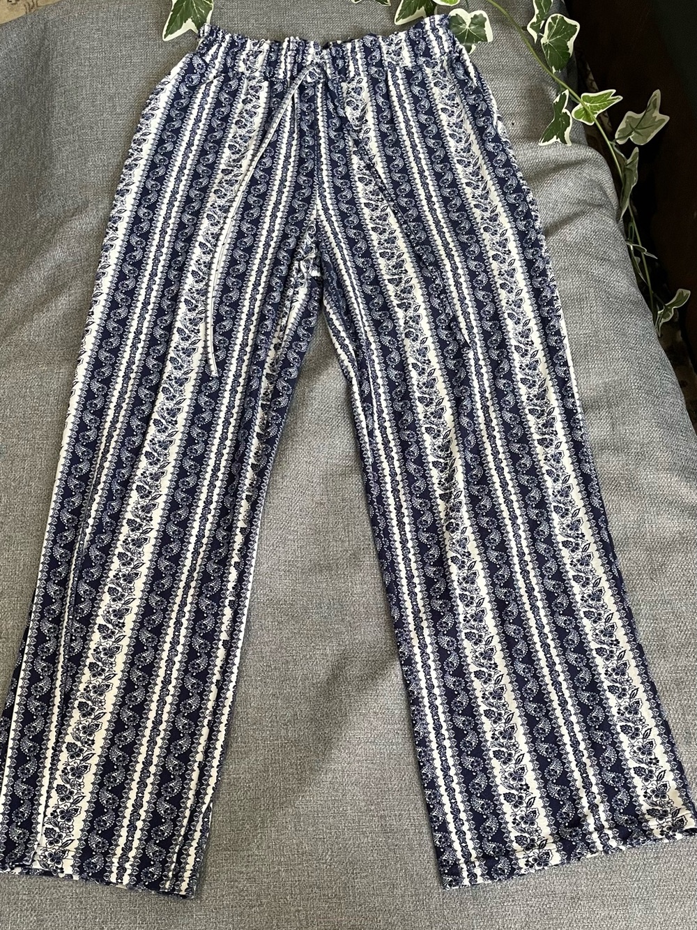 I Believe Boho Palazzo Pants Blue White Stripe Wide Leg Drawstring Size S - Picture 2 of 9